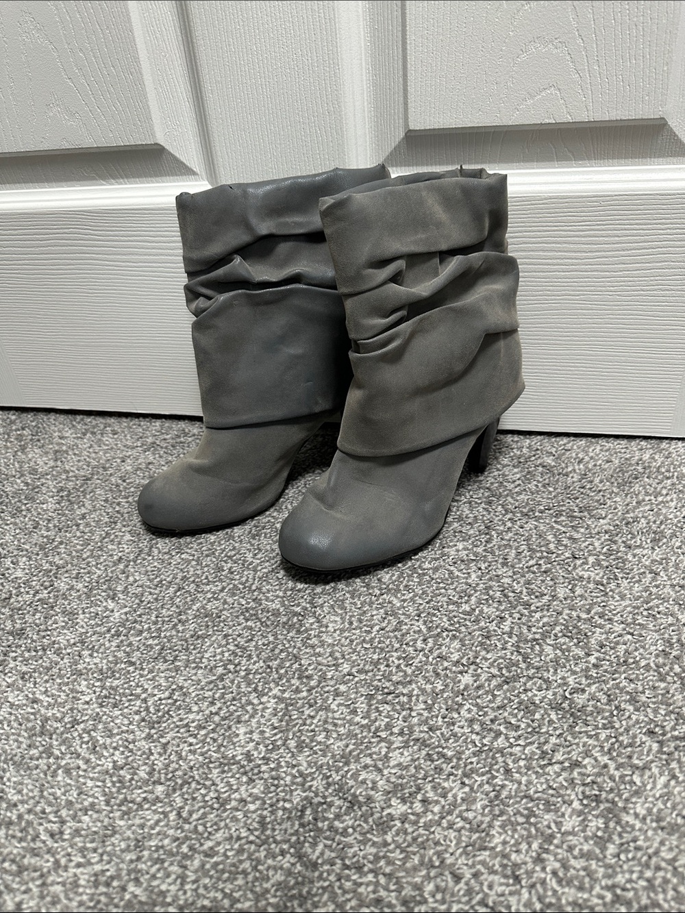 Women's Gray Slouch Ankle Booties - Stylish Heeled Boots
